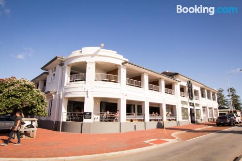 Petit appartement à Perth. Avec terrasse!