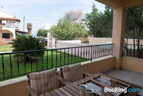 Appartement de 74m2. Terrasse et Internet!