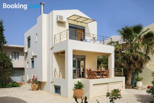 Apartment with internet in Almirida.