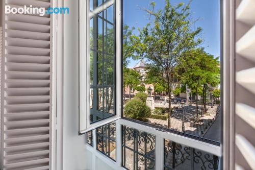 Breed appartement em Sevilla. Ideaal voor gezinnen