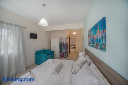 Apartamento de 55m2 em Laganas. Perto de todas as atrações!