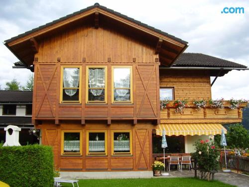 Pratique appartement pour deux personnes. Terrasse!