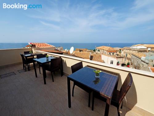 Apartamento con terraza en Tropea