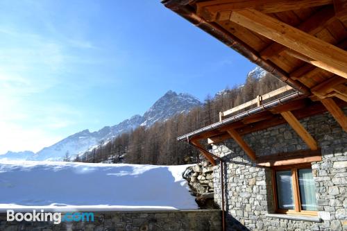 Appartement avec terrasse. Breuil-Cervinia à vos pieds!