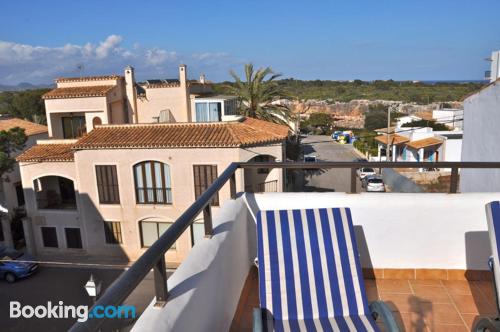 Appartement pour deux personnes. Terrasse et Wifi!