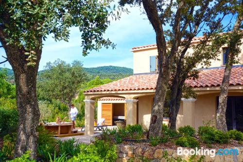 Enormous home in Roquebrune-sur-Argens. Good choice for groups
