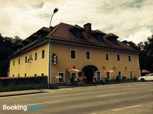 Ferienwohnung mit Balkon. In Klagenfurt