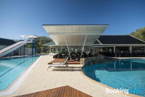 Apartamento en Busselton con piscina