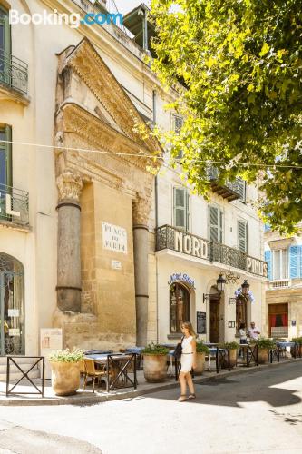 Klein Wohnung 2 Personen. In Arles