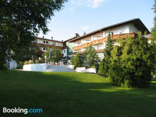 Apartamento em Sankt Kanzian. Terraço e piscina