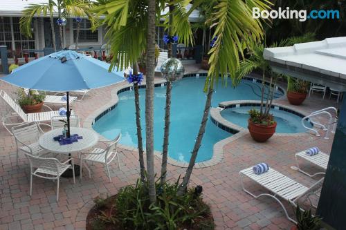 Aconchegante apartamento para 2 pessoas. Terraço e piscina