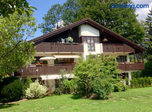 Appartement met terras. Geschikt voor kinderen