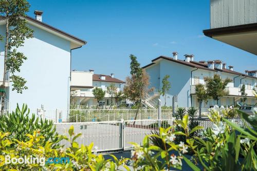 Gran apartamento de tres habitaciones ¡Con terraza!