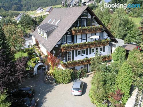 Petit appartement. Avec terrasse!