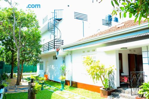 Apartamento en Negombo con internet y terraza