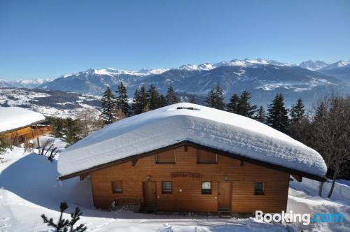 Apartamento em Anzère, ideal para grupos