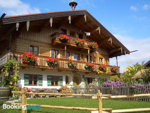 Appartement avec terrasse. À Piding