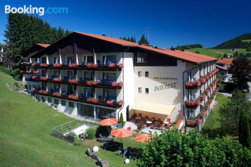 Appartement avec terrasse. Oberstaufen à vos pieds