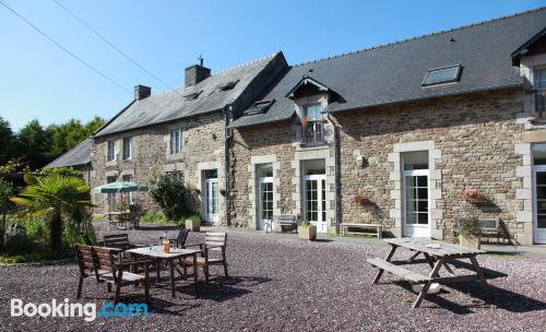 Petit appartement deux personnes. Terrasse!