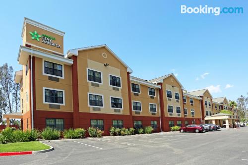 Apartamento em Foothill Ranch. Numa posição central!