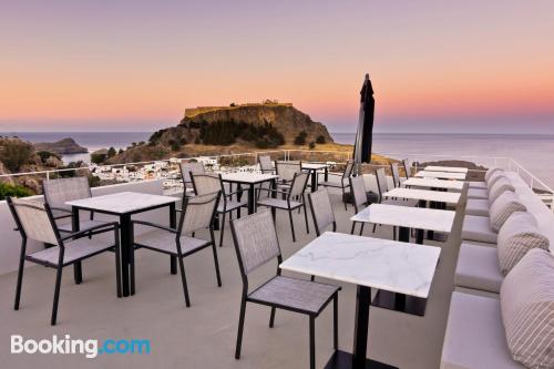 Appartement à Lindos. Terrasse et Internet!