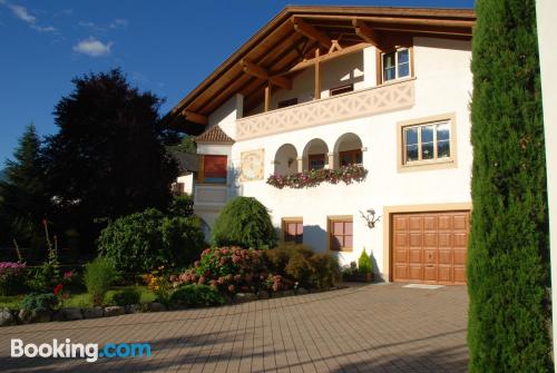 Ample appartement dans une excellente position. Piscine et terrasse