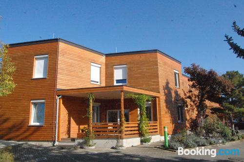 Apartamento con terraza y internet en Friburgo de Brisgovia para parejas