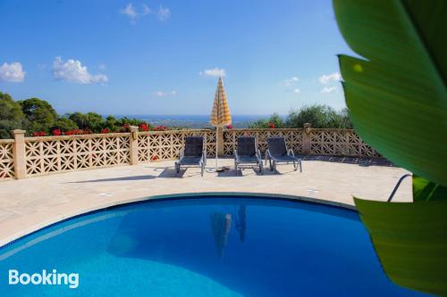 Appartement avec piscine et terrasse. S'Horta à vos pieds!