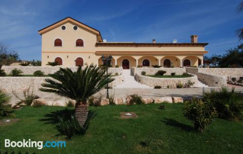 Apt in Punta Secca. Terrasse!