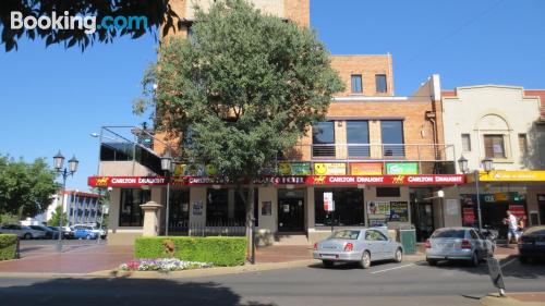 Place for 2 in Dubbo with air