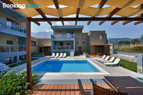 Pets allowed apartment in Chrysi Ammoudia. 30m2!