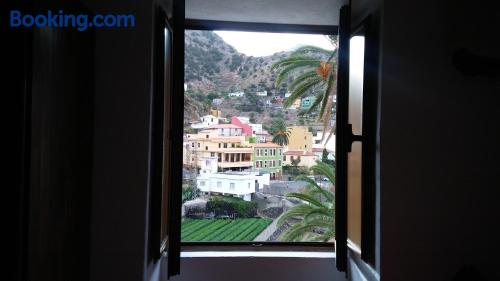 Apartamento con vistas, bien situado