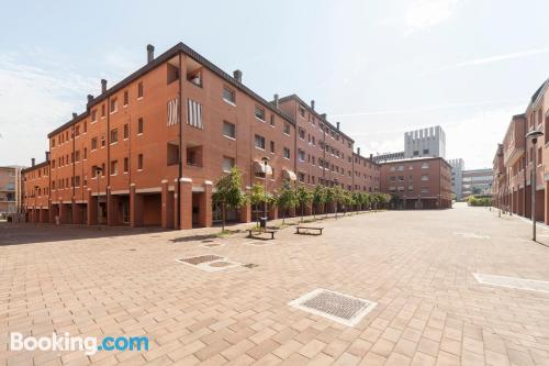 Apartamento de una habitación en Bolonia con internet y terraza