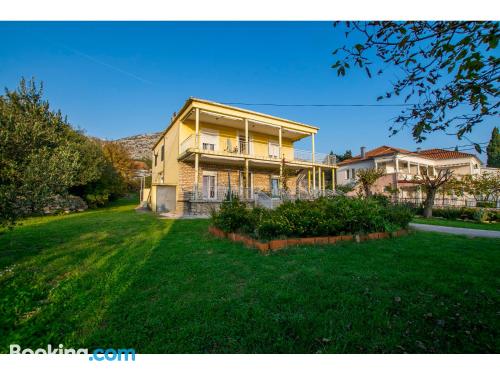 Appartement avec terrasse, parfait pour les groupes