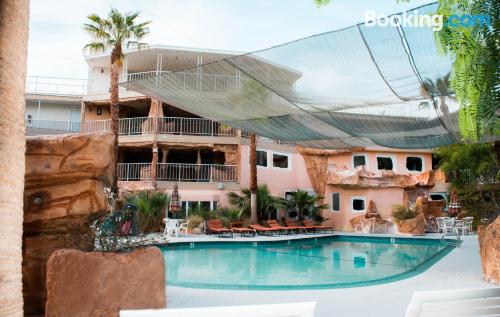 Apartment in Desert Hot Springs. Perfect location!