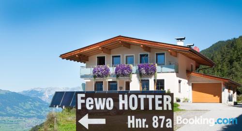 Appartement avec terrasse. Zell am Ziller à vos pieds