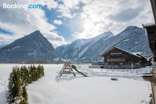 Grand appartement avec 2 chambres. À Neukirchen am Großvenediger