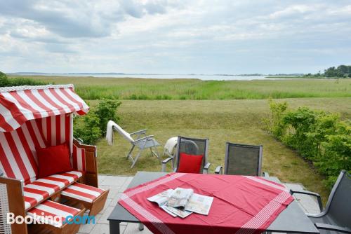 Appartement pour 5 ou plus à Breege. Terrasse et Wifi!