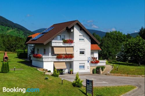 Apartamento com terraço e wi-fi. 30m2!.