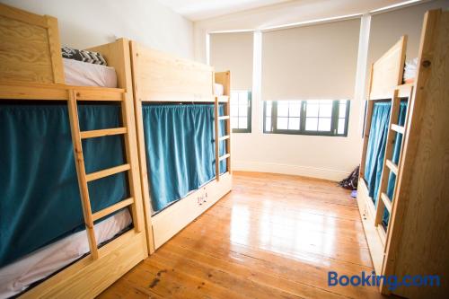 Posto Letto in Dormitorio con 6 Letti 