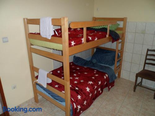 Cama en habitación compartida mixta de 4 camas