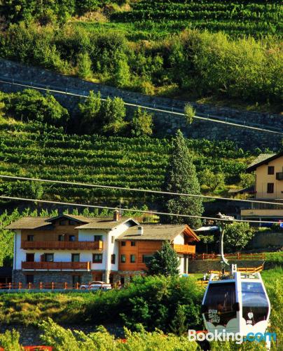 App met terras, in de beste positie von Aosta