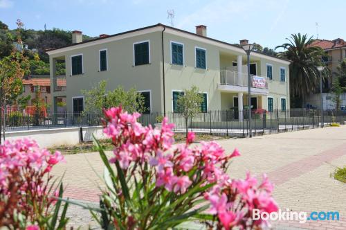 Apartamento cães bem-vindos à Cervo. Terraço!