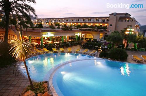 Zona centro con piscina en Lloret de Mar, internet y terraza