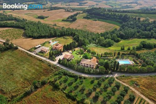 Peccioli ai vostri piedi! Terrazza e Wifi