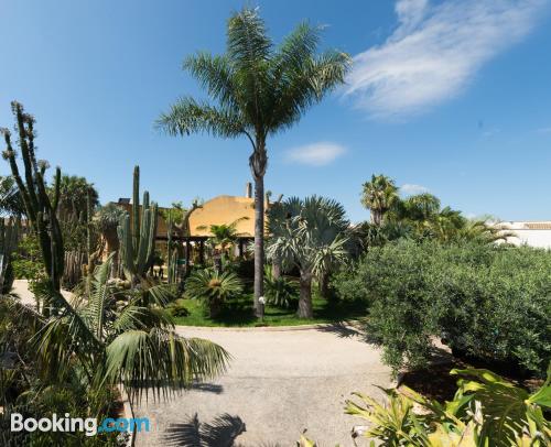 Apartamento com berço em Marsala. Terraço!