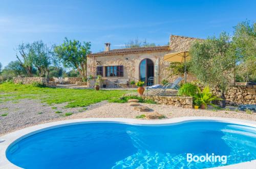 Grand appartement avec 2 chambres. À Vilafranca de Bonany