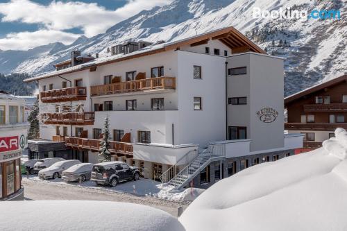 Apartamento com terraço, perto de todas as atrações de Obergurgl