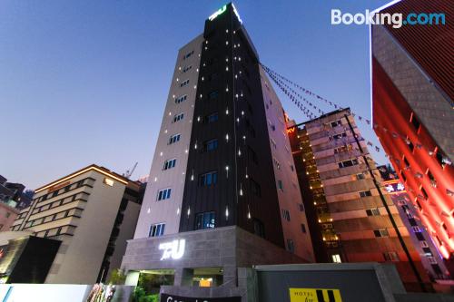 Apartamento de 40m2 em Busan. Wi-fi!