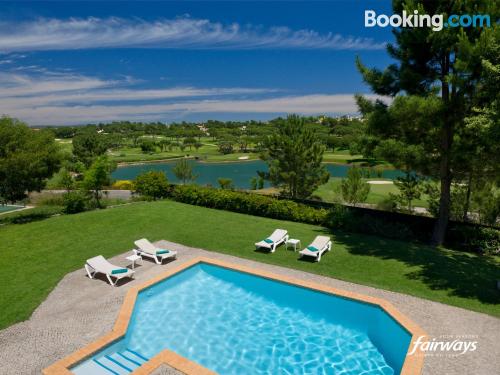 Appartement avec terrasse. À Quinta Do Lago